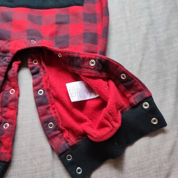 Mini heroes red black plaid onesie - Picture 2 of 5